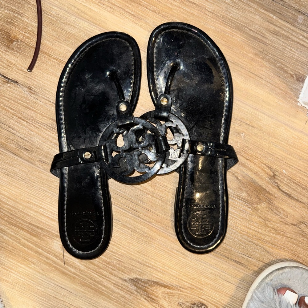 *sold*Tory Burch Black Women's Sandals
